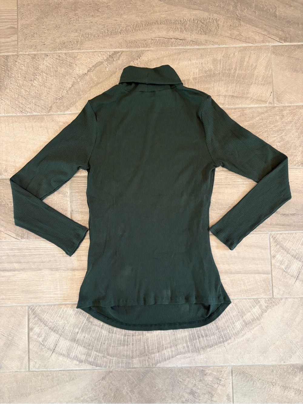 Old Navy Maternity Ribbed Turtleneck Long Sleeve Top - Green - Size Medium - Picture 6 of 8